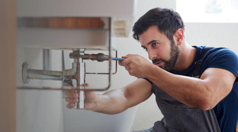 Local tankless water heater installation in Elliott, IA